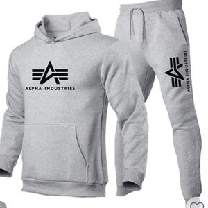Men’s Sweatsuit with fleece lining